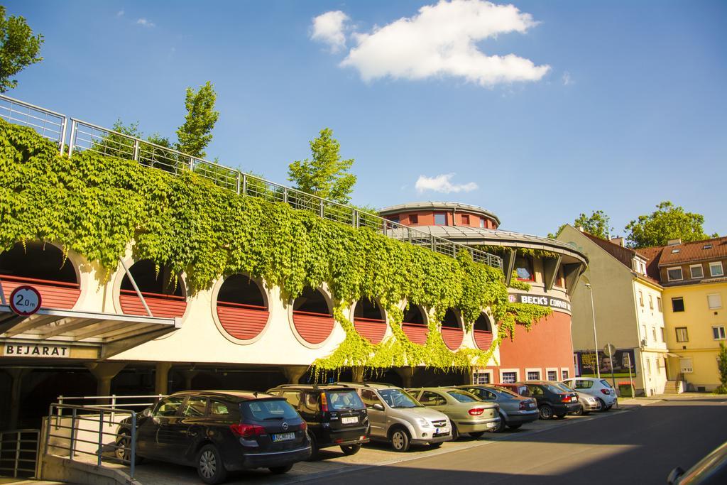 Corner Motel Zalaegerszeg Zewnętrze zdjęcie